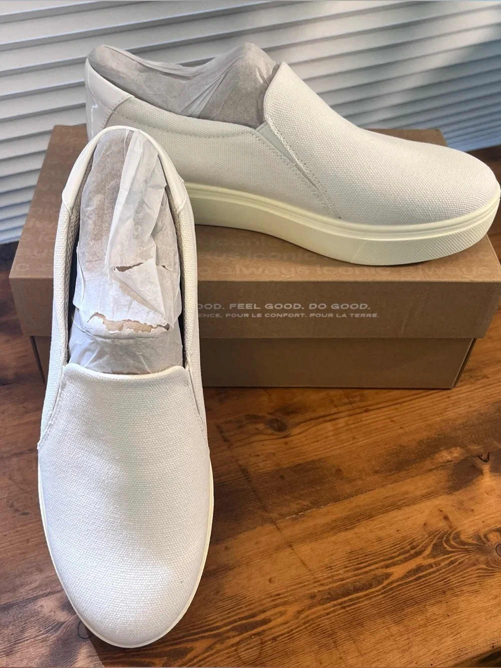 NEW Dr Scholl’s Wmns Madison Cloud Slip On Sneaker, White Canvas, Size 8